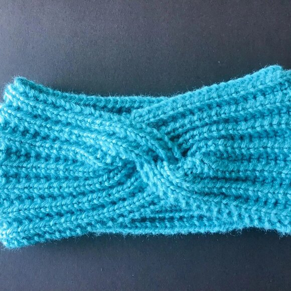 Hand Knit Twisted Winter Headband - Blue Mint - Picture 1 of 3